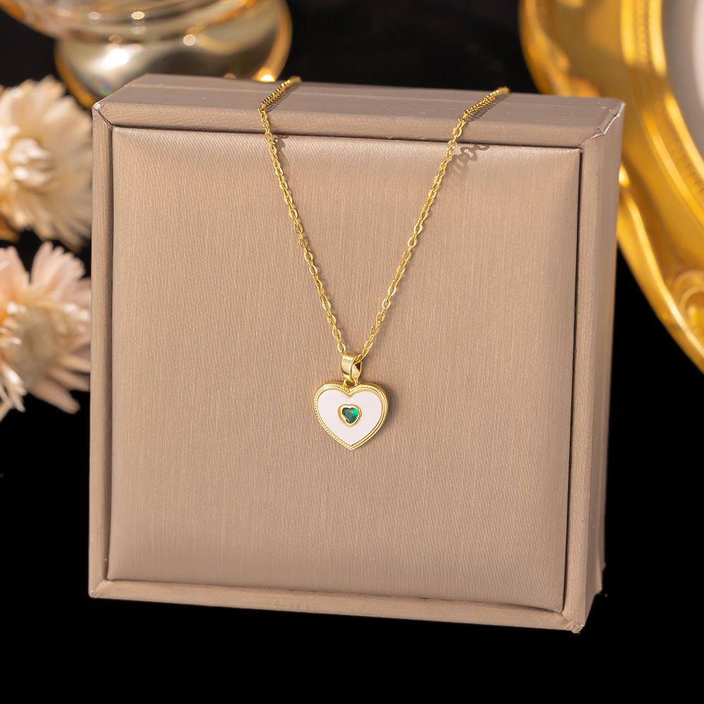 Collares acero inoxidable · collar de corazón dorado
