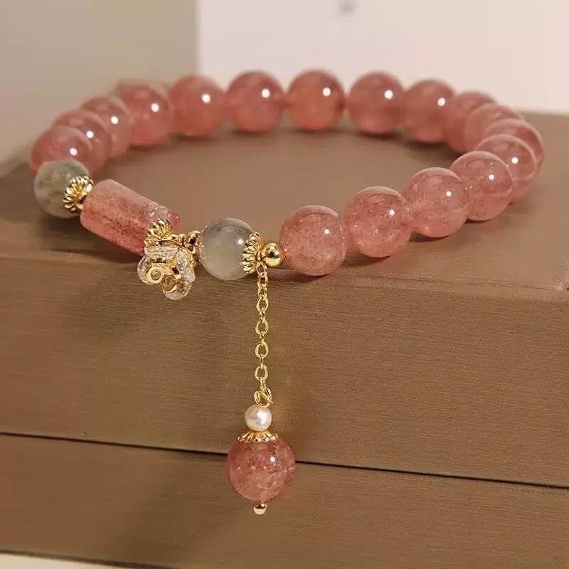 Pulsera de cuentas con gatito · pulsera de cuentas con gatito